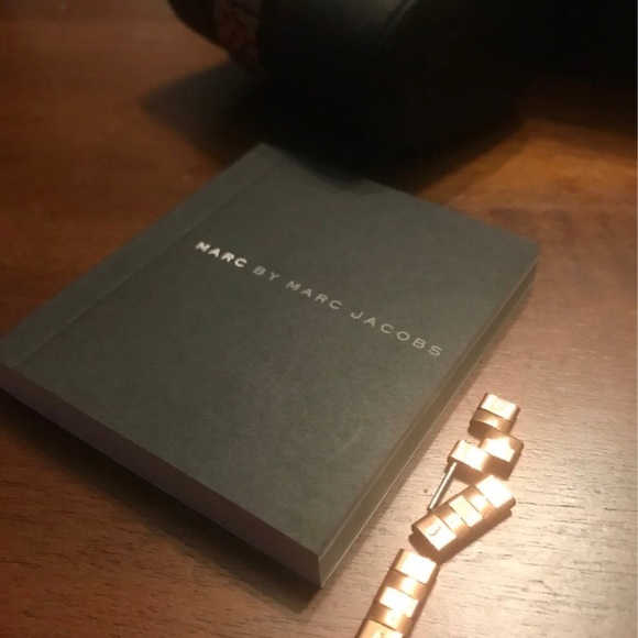 Marc Jacobs watch - Picture 4 of 8